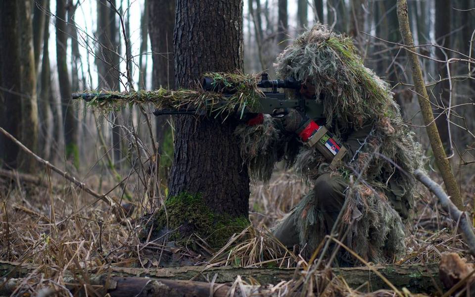 Concealment Strategies and Ghillie Suit Selection