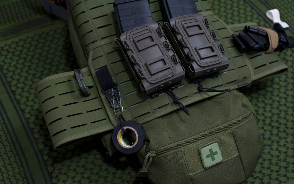 Plate Carriers, Harnesses, and Carrying Your Paint