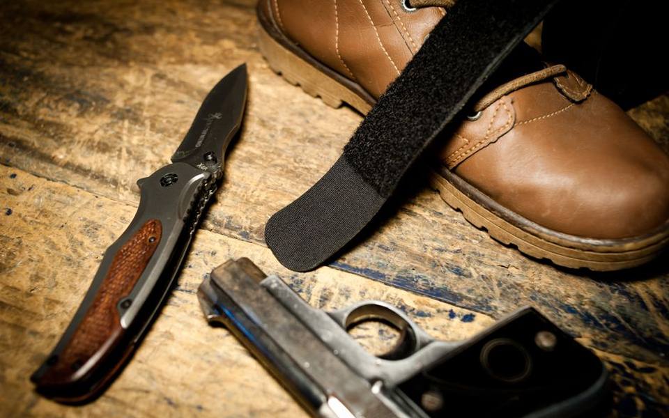 Choosing Footwear for Weekend Scenarios and Tactical Sports